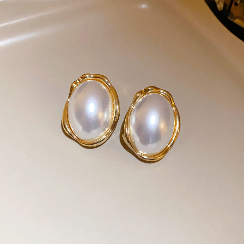 Wholesale Diamond Inlaid Flower Oval Pearl Alloy Earrings